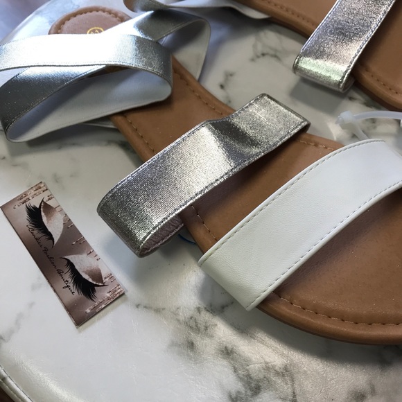 ‼️ White Silver Stretch Ankle Strap Sandals - Picture 2 of 8